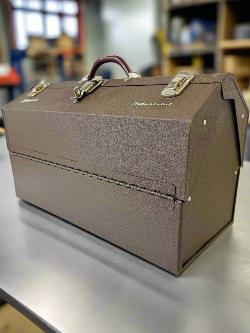 22″ Industrial steel Cantilever Toolbox - Securability