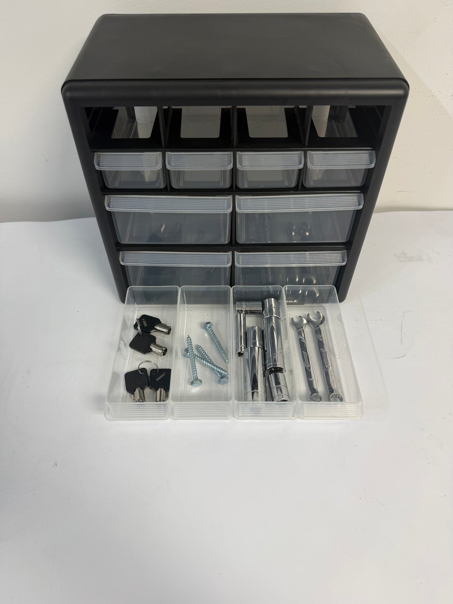 Homak Multi Drawer Plastic Parts Organizer - Securability