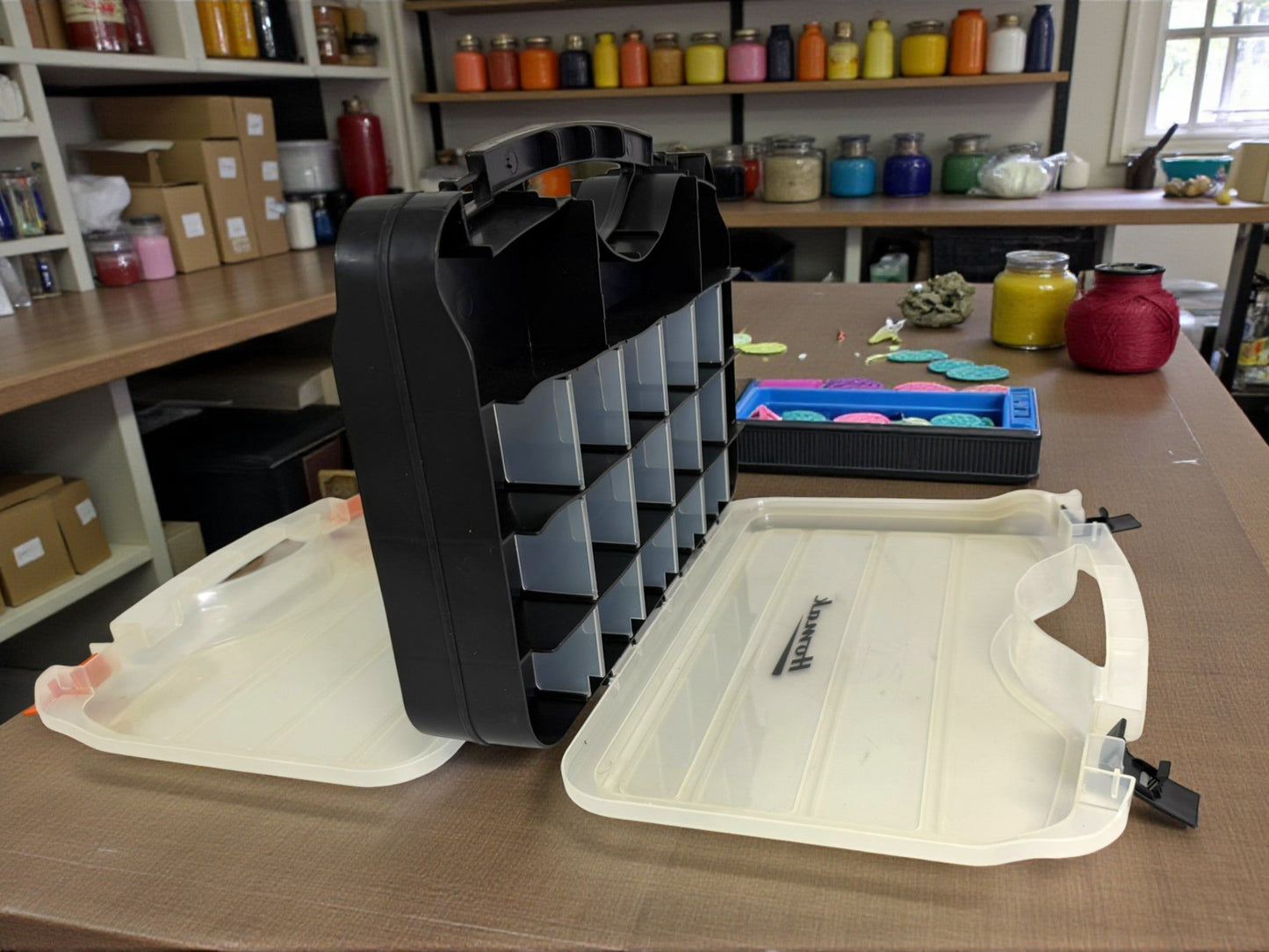 Homak Plastic Double - Sided Organizer HA01423075 - Securability