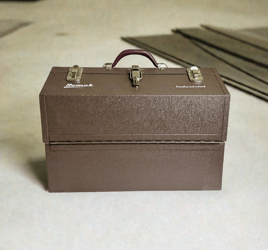 18″ Homak Industrial steel Cantilever Toolbox BW00210180 -hand carry